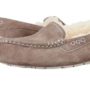 NIB UGG Ansley Slate Suede Moccasins Size 7 Slippers Womens 3312